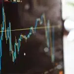 Le trading en ligne : Top 2 des choses à retenir 