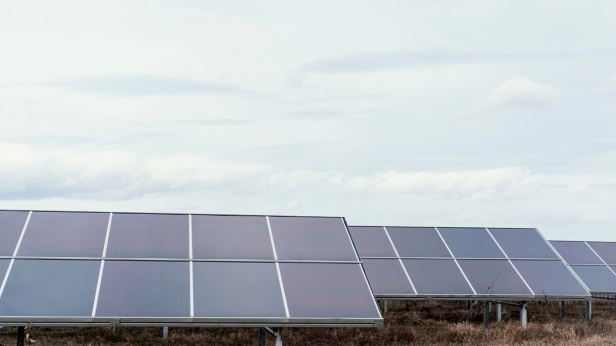 Les avantages économiques des ombrières photovoltaïques